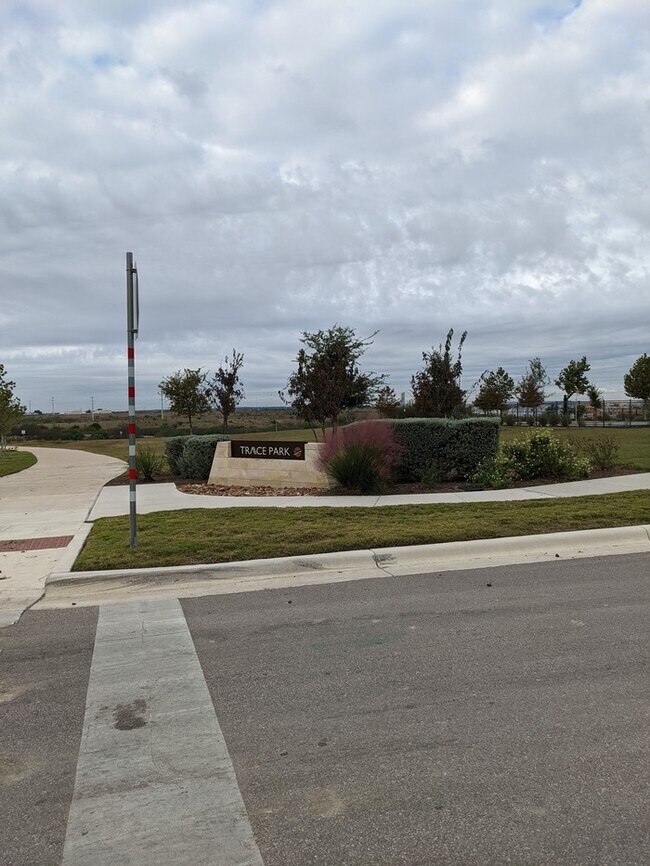 Building Photo - 353 Spiny Lizard Ln