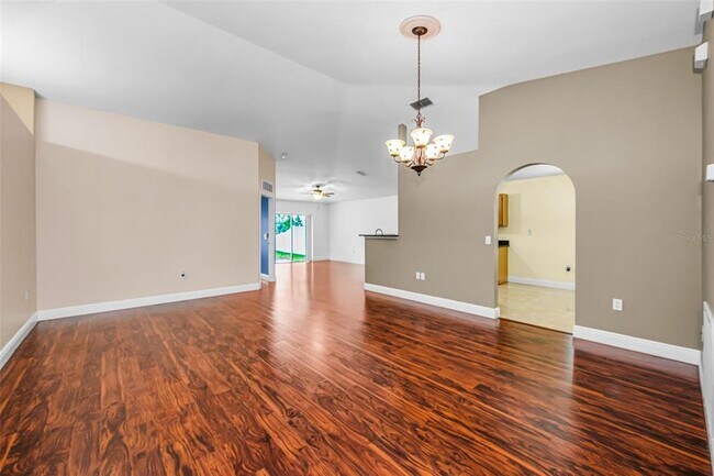 Building Photo - 17029 Torvest Ct