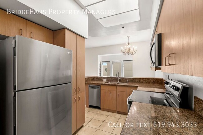 Building Photo - 655 Columbia St