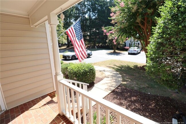 Building Photo - 310 Riverwalk Cir