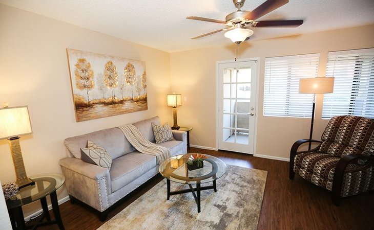 Building Photo - 7 W Mohawk Dr