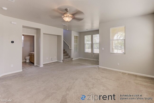 Building Photo - 3 br, 3 bath House - 825 Bussing Ct, Folso...
