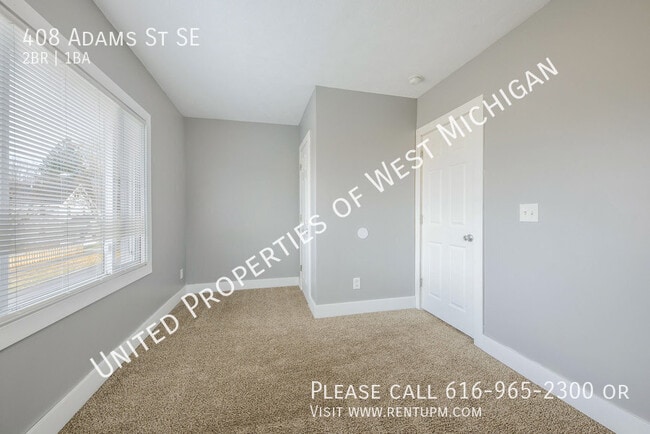 Building Photo - 408 Adams St SE