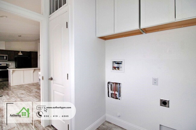 Building Photo - 18848 Lorina Dr