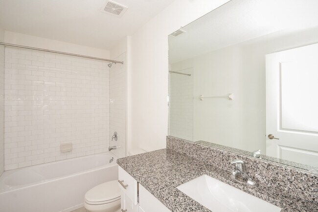 Building Photo - 4019 84th Ct E