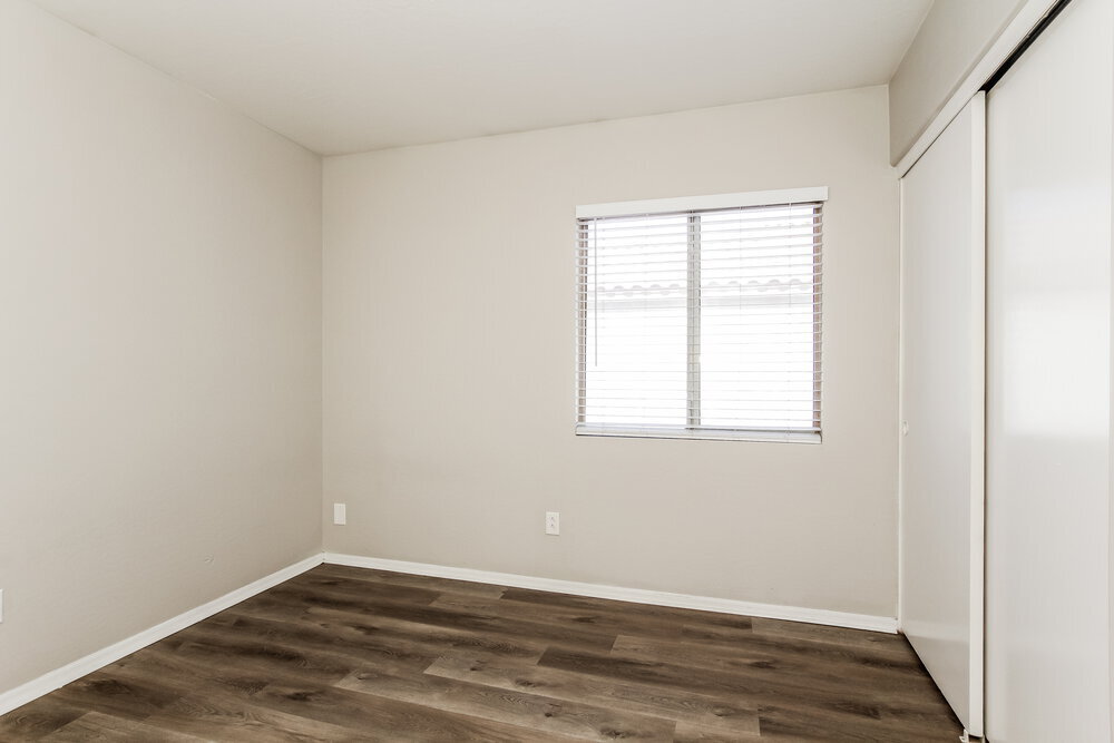 Building Photo - 13117 N El Frio St