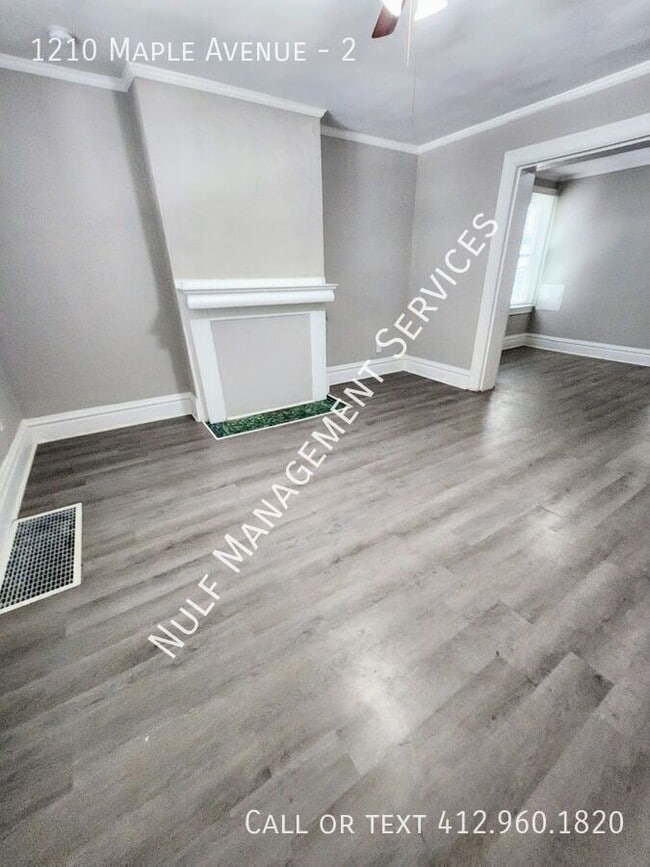 Building Photo - 1210 Maple Ave
