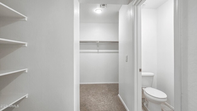 Building Photo - 8562 S 253rd Ave