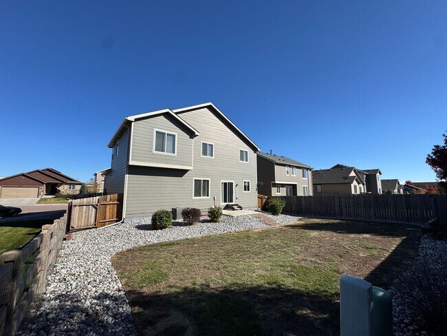 Building Photo - Beautiful 4 Bed, 3 Bath Home – Modern Upgrades, Spacious Backyard & Prime Location