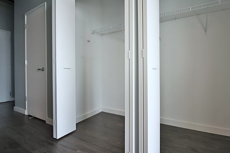 Building Photo - 39 E 14th St