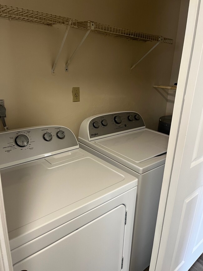 Brand new washer & dryer - 715 SE 47th St