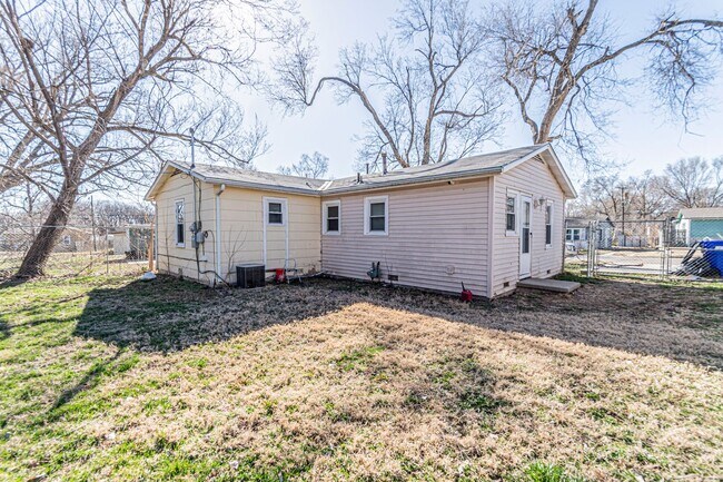 Building Photo - Please View 3D Virtual Walk-Through Before Scheduling a Showing