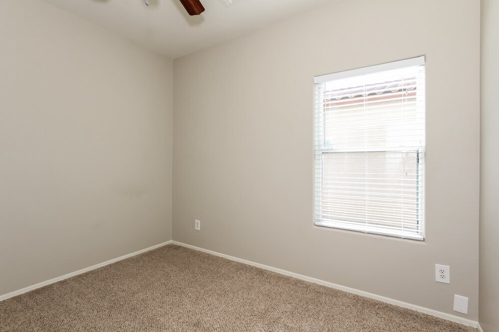 Building Photo - 13148 W Redfield Rd