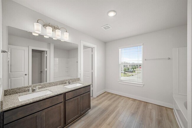 Building Photo - 7006 Cedar Breeze Ct