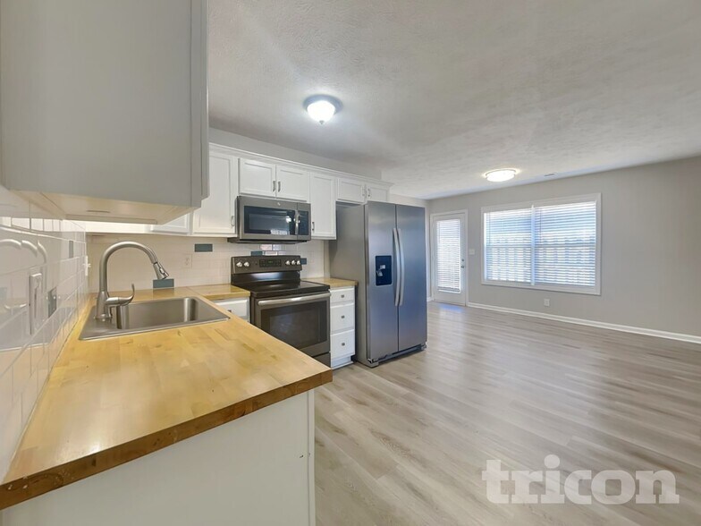 Building Photo - 980 Culverson Ct