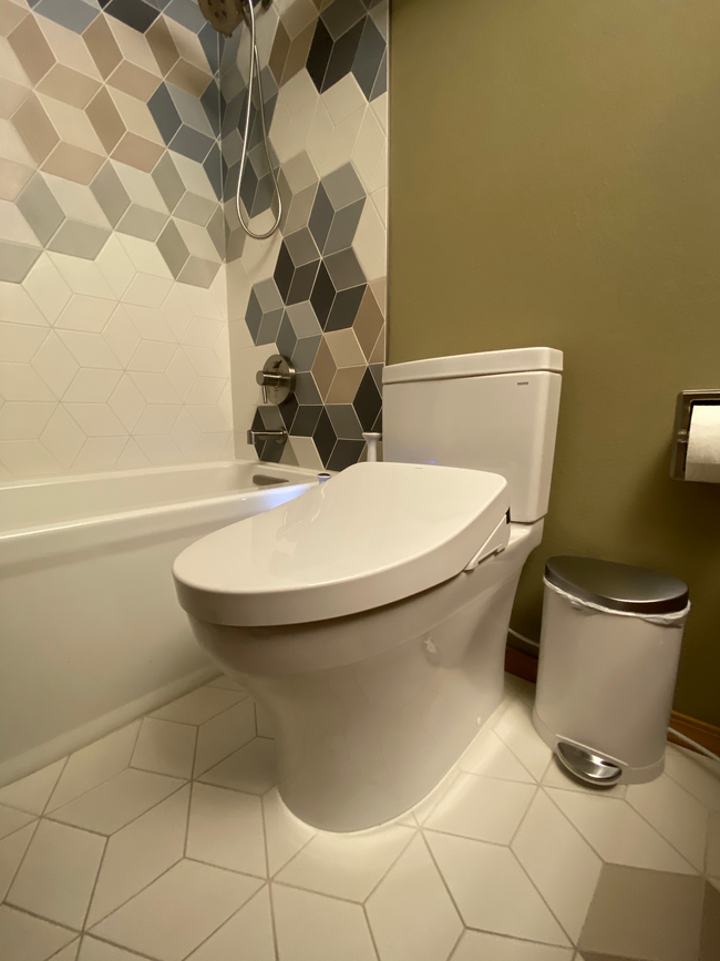 Toto self-cleaning hygienic washlet-bidet - 3435 California Ave SW