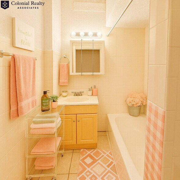 Building Photo - 68 Egmont St