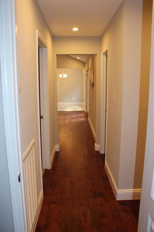 Building Photo - 77 N Deerfoot Cir