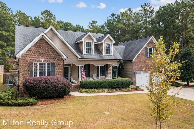 Building Photo - 4 br, 2.5 bath House - 245 Brae Drive