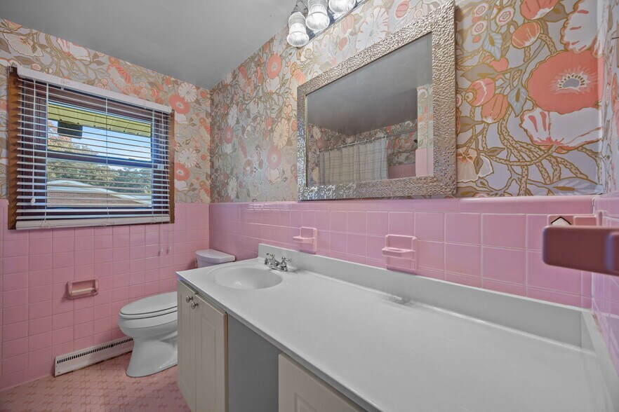 Building Photo - 4104 Jane Ln