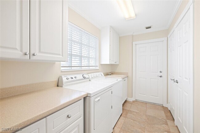 Building Photo - 7539 Novara Ct