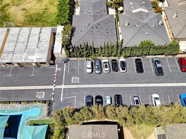 Building Photo - 404 E Glendale Dr
