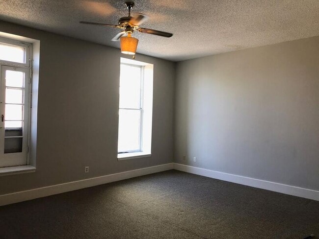 Building Photo - 733 Massachusetts Street - B