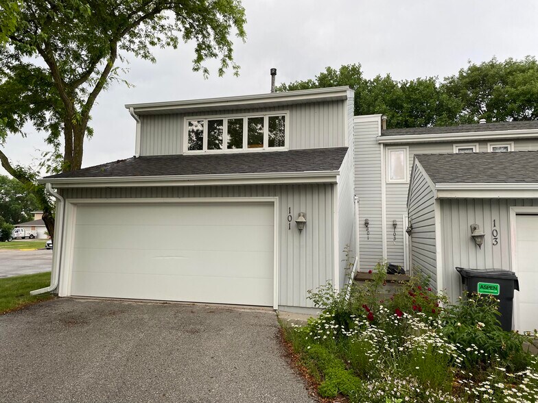 Street view - 1505 Little Bluestem Ct