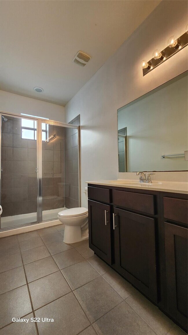 Building Photo - 3364 NW 10th Ave