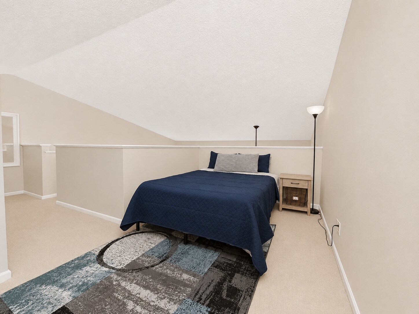 Building Photo - 9436 S Lake Ridge Dr