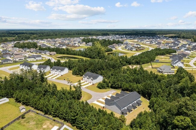 Building Photo - Welcome to Onslow Bay!