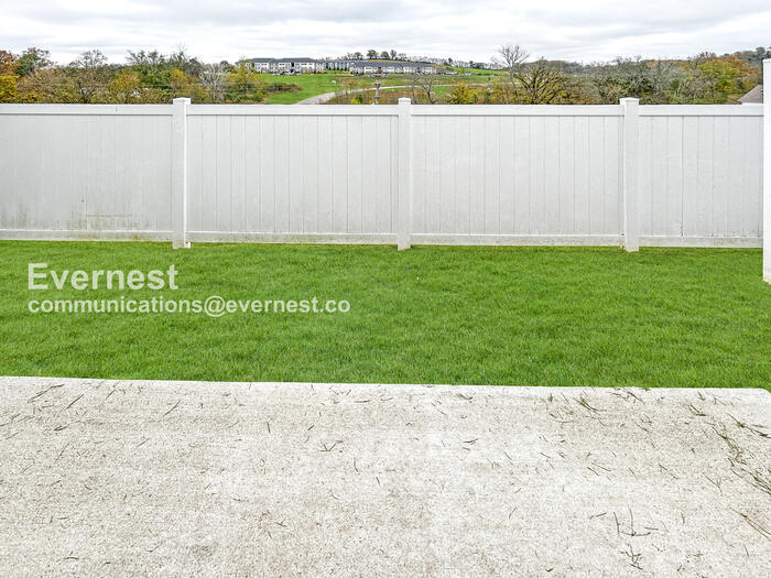 Building Photo - 235 Tara Ct