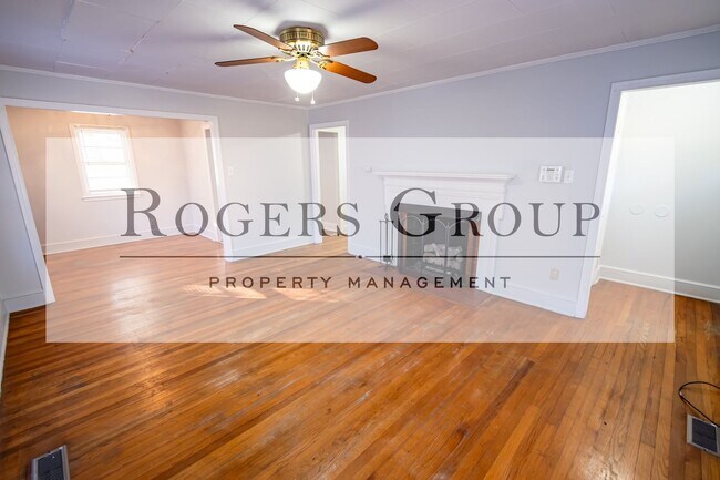 Building Photo - 1211 Parham St