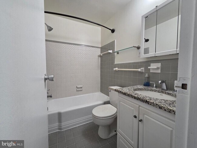 Building Photo - 10432 Rockville Pike