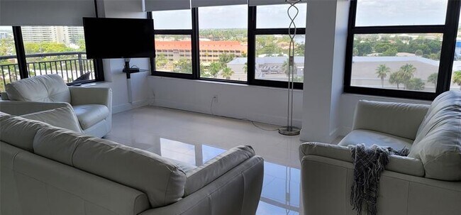 Building Photo - 3800 Galt Ocean Dr