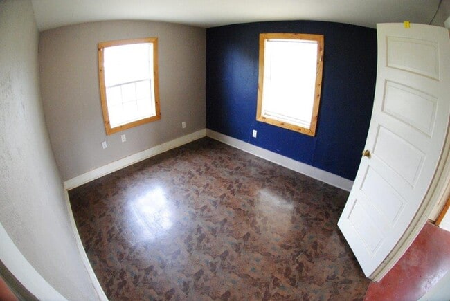 Building Photo - 3080 US-90