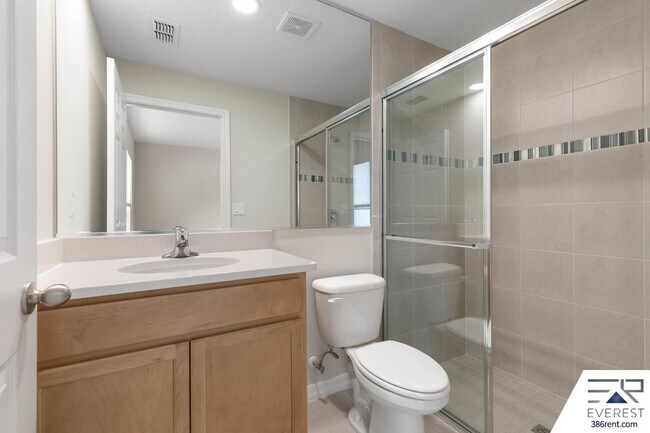 Building Photo - FULLY FENCED, LIKE NEW 3/2/1 TOWNHOUSE ON A CUL DE SAC IN BEAUTIFUL SEMINOLE WOODS