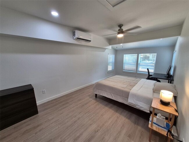 Building Photo - 1707 Palo Duro Rd