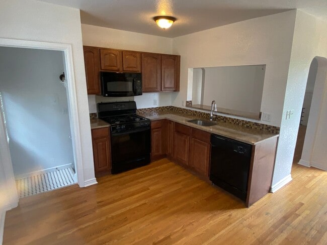 Building Photo - COMING SOON! Must see Updated 2 bedroom, 1 bath home - Great Location!