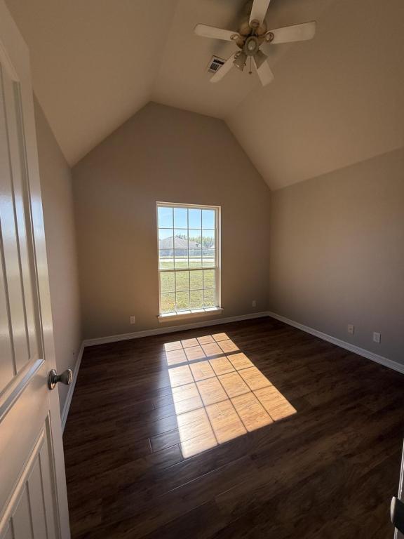 Building Photo - 2404 Pheasant Dr