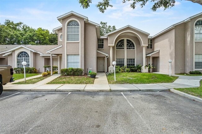 Building Photo - 1645 Windsor Oak Ct
