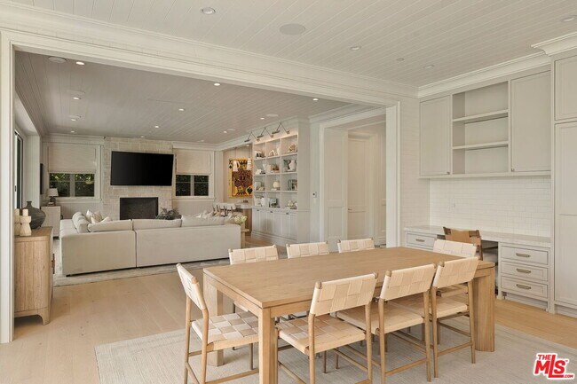 Building Photo - 15000 Altata Dr