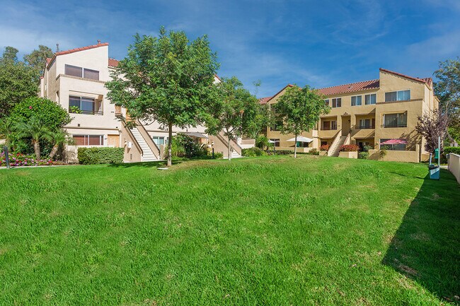 Building Photo - 3987 Nobel Dr