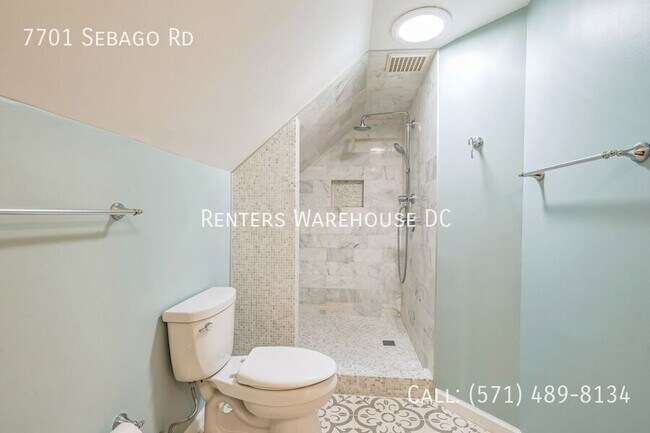 Building Photo - 7701 Sebago Rd