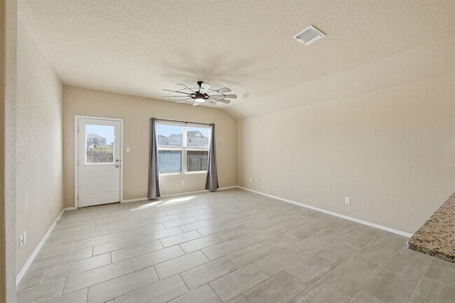 Building Photo - Spacious & Move-In Ready Rental in 78252 – Easy Access to Major Highways