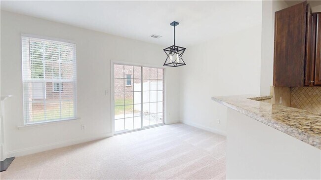 Building Photo - 3249 Brockenhurst Dr