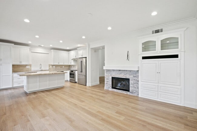 Building Photo - 7 Merriweather Pl