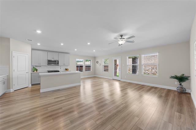 Building Photo - 5203 Bellhurst Dr