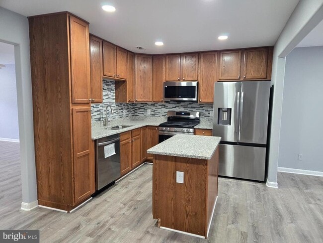 Building Photo - 23055 Sir Barton Ct