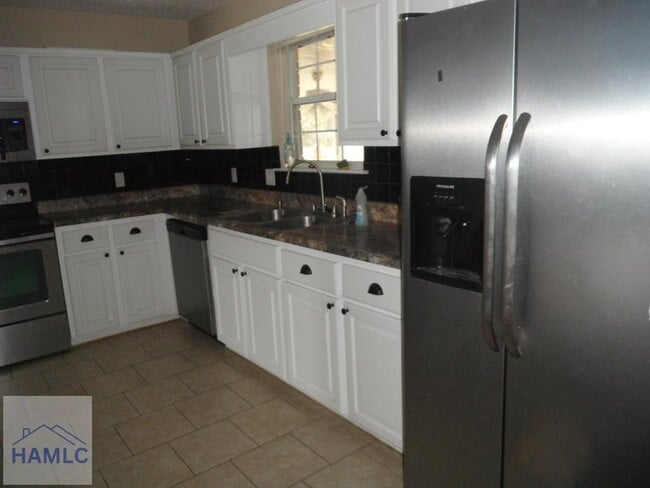 Building Photo - 2583 Zachary Ct